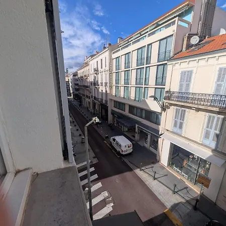 Rue Antibes- Modern - 아파트 *